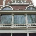 Vervangen kozijnen en hekwerk woonhuis Vondelpark te Amsterdam.
