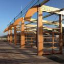 Opbouw strandpaviljoen.